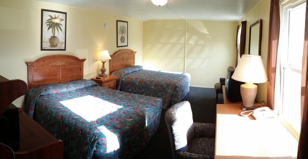 Rodeway Inn Ла-Кросс Номер фото
